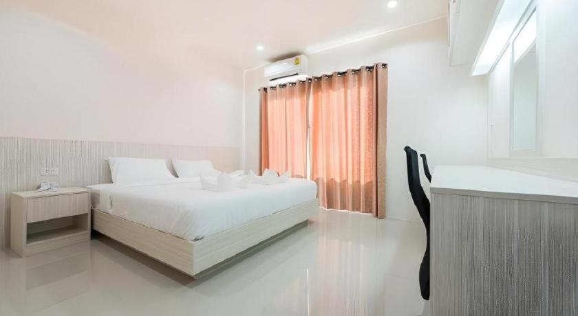 แอท วัน โฮเทล เชียงราย  Hotel ภายนอก รูปภาพ