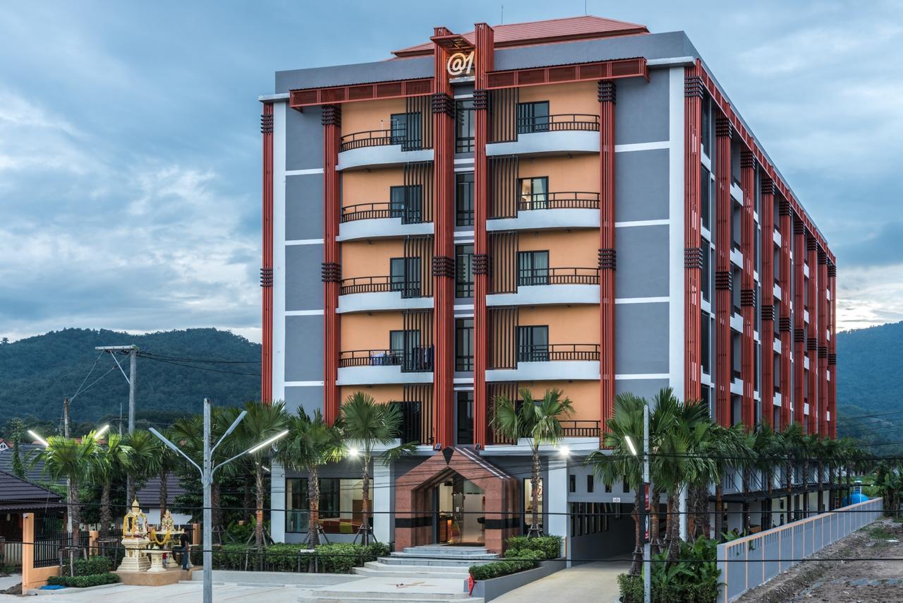 แอท วัน โฮเทล เชียงราย  Hotel ภายนอก รูปภาพ