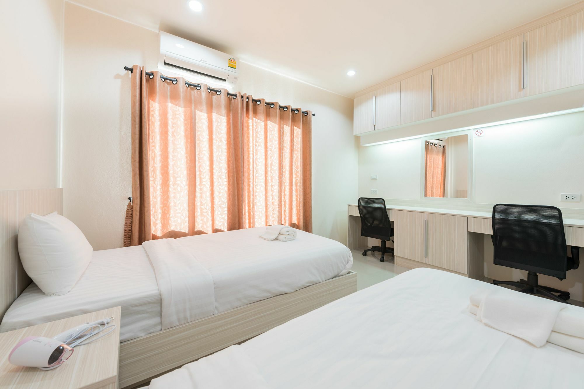 แอท วัน โฮเทล เชียงราย  Hotel ภายนอก รูปภาพ